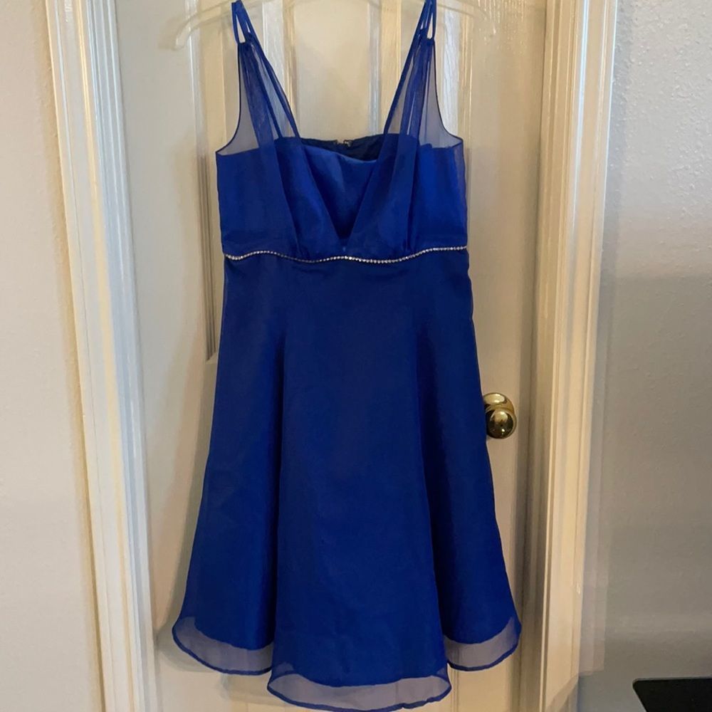 Blue stage dress‎